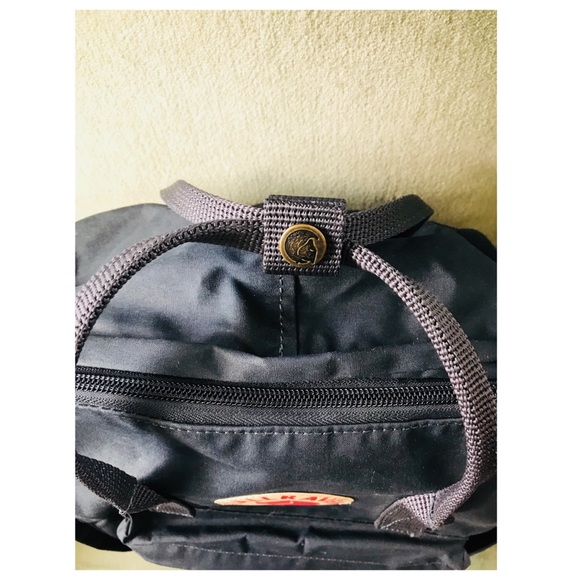 Classic FjallRaven “Kanken” Backpack - Picture 2 of 7